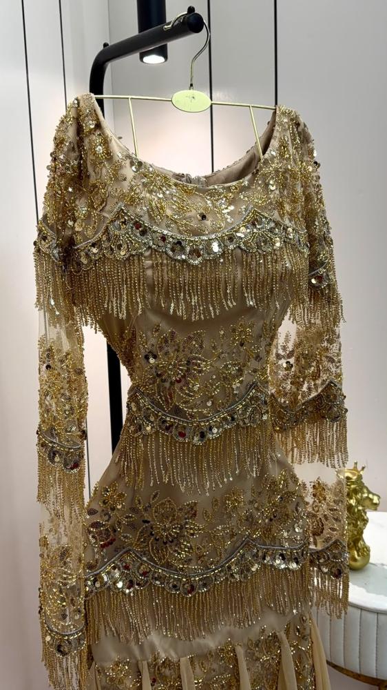 فستان سهره شك سهره هدب بطانه باربي