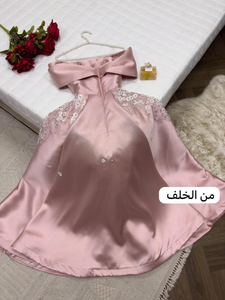 فستان سهره ميكادو المزين بالتطريز اليدوي