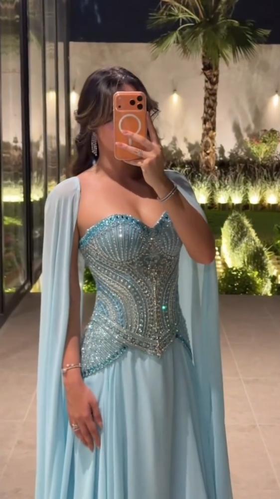 فستان سهره شيفون جورجيت المزين بالتطريز اليدوي