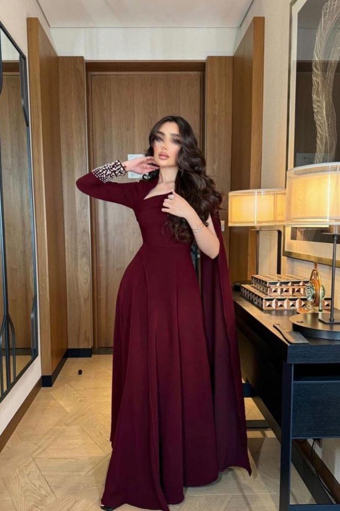 فستان باربي المزين بالتطريز اليدوي الأنيق