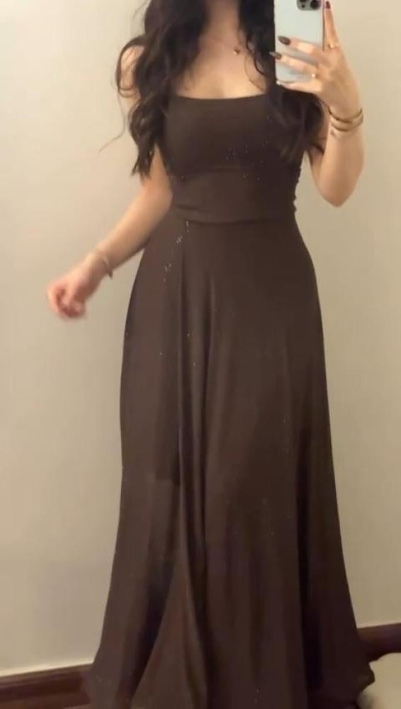 فستان سهره ناعم موكاء المزين بالفصوص