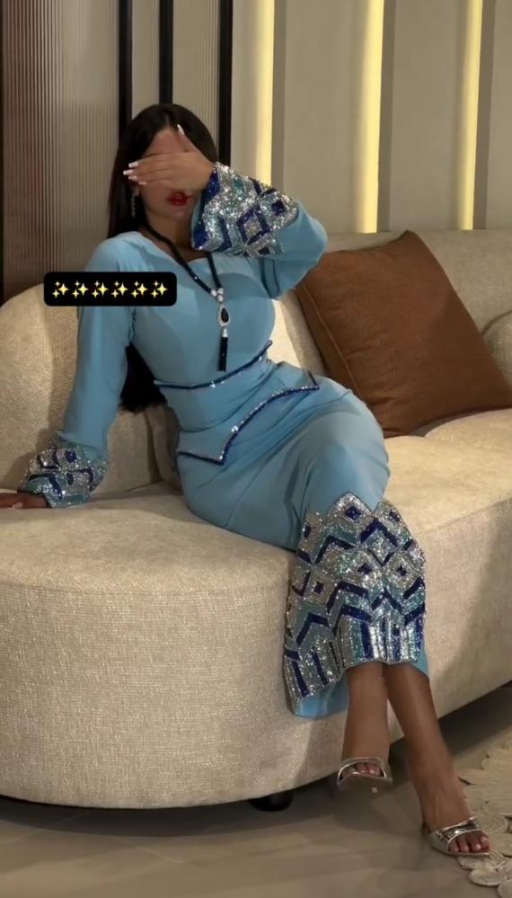 فستان سهره المزين بالفصوص