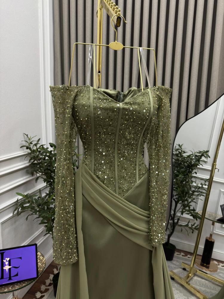 Evening dress with embroidery decorated with beads and georgette chiffon