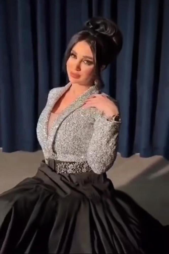 فستان سهره ناعم باربي وترتر