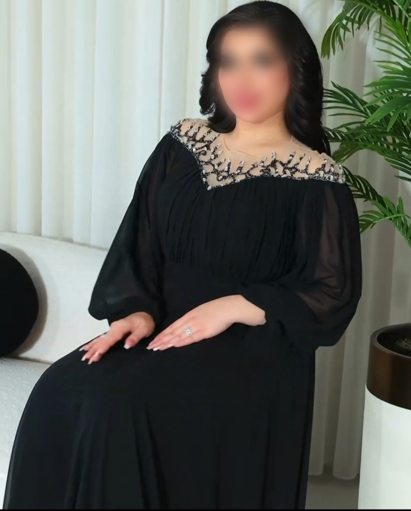فستان سهره جورجيت المزين بالتطريز اليدوي