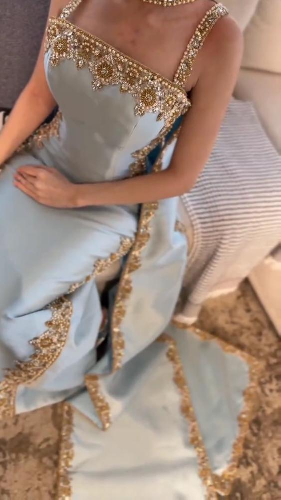 فستان سهره ميكادو المزين بالتطريز اليدوي