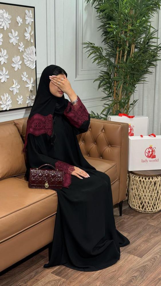 عبايه دانتيل وشيفون
