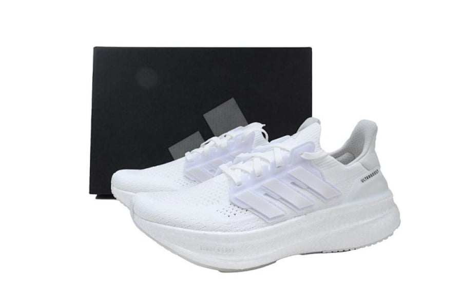 Adidas UltraBoost 5