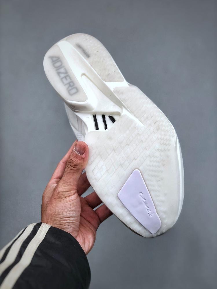 Adizero Adios Pro 4 — أديداس أديزيرو أديوس برو 4
