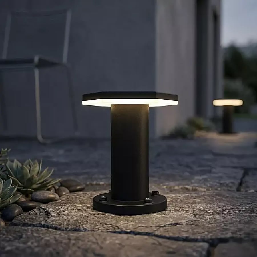 فانوس حديقة أسود LED 5 واط | إضاءة صفراء دافئة للتركيب الخارجي