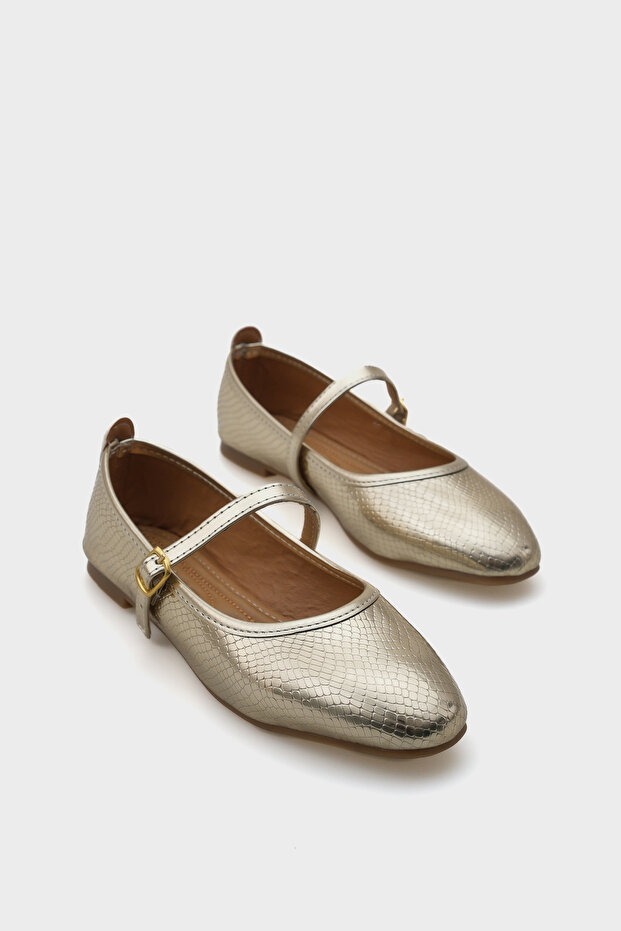 Capone Outfitters حذاء باليرينا Hanna Trend للنساء
