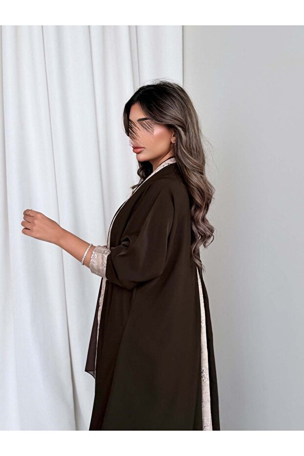 AYA MWT778 - عباية كريب مع تدخيلة لنن