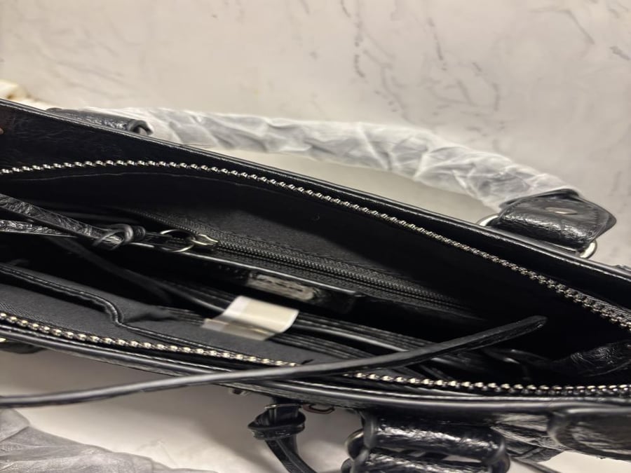 balenciaga vintage black city bag (size*30*10*22)
