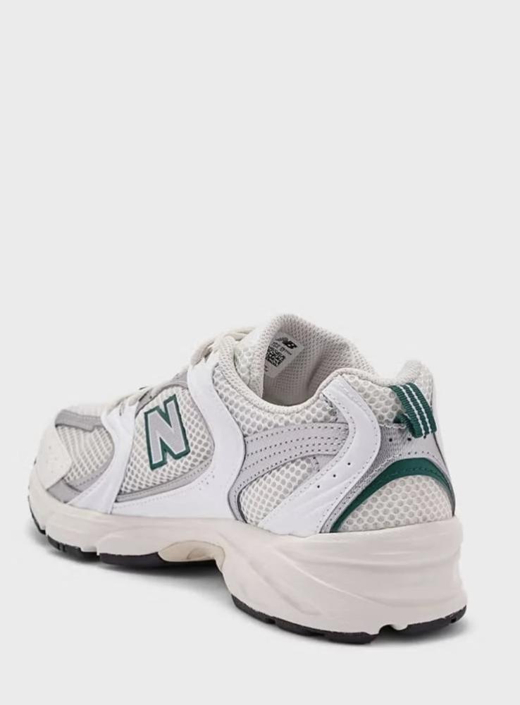 New Balance - 2002R