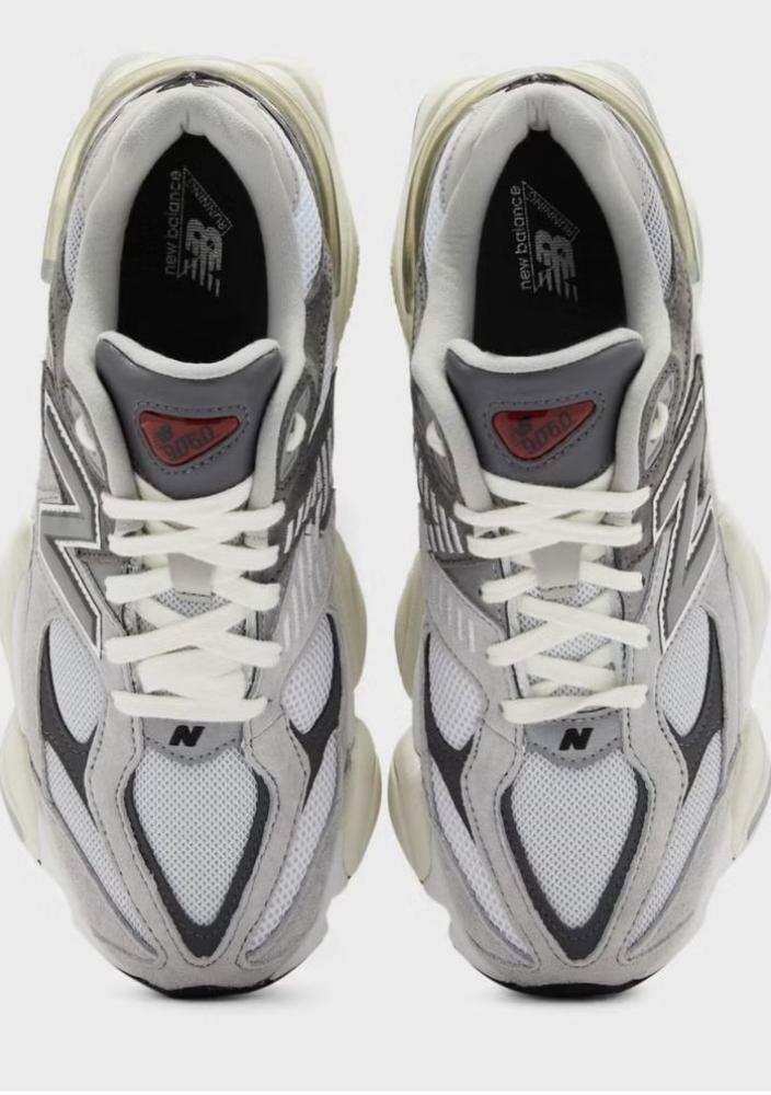 حذاء نيو بالانس 9060 | New Balance