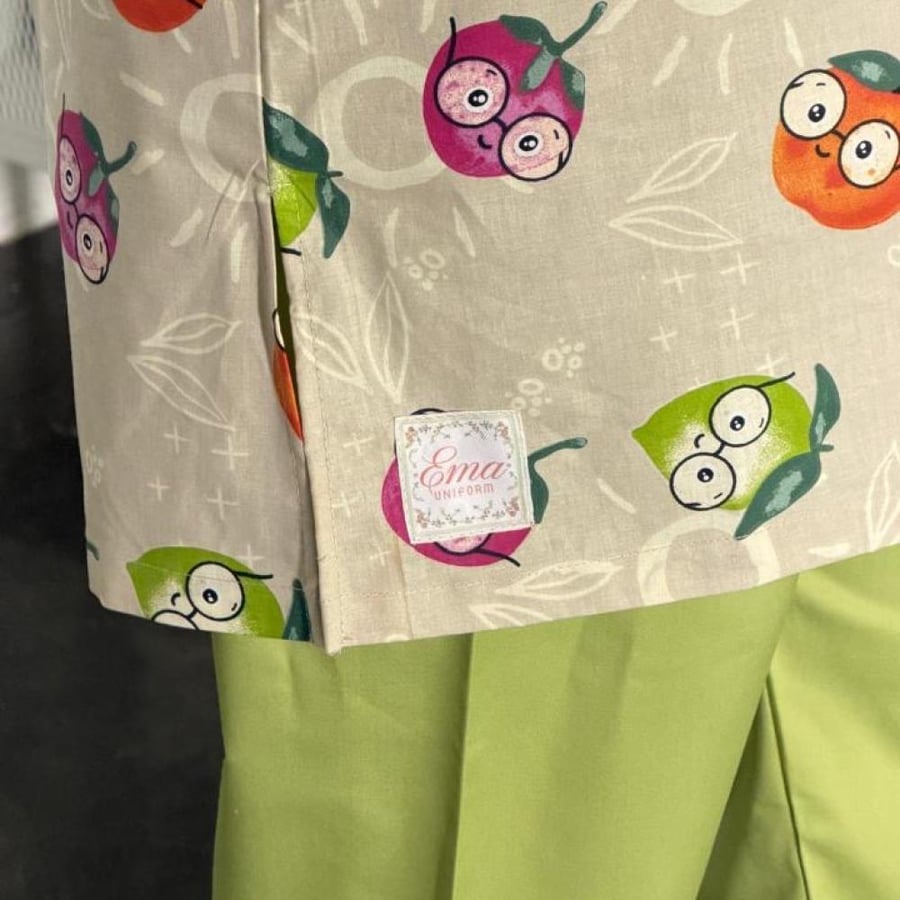 Children's fruit-themed nursery uniform