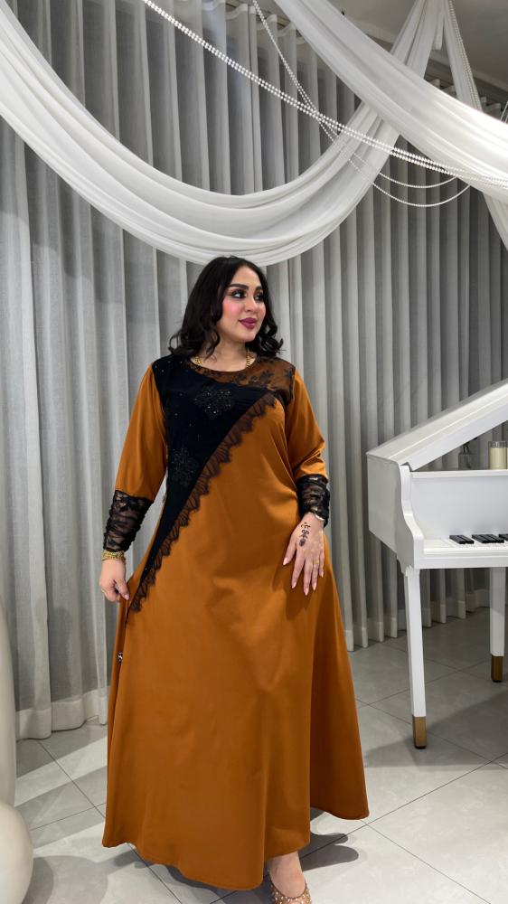 كريب ناعم  مع دانتيل اسود وكرستال وكلفه شك