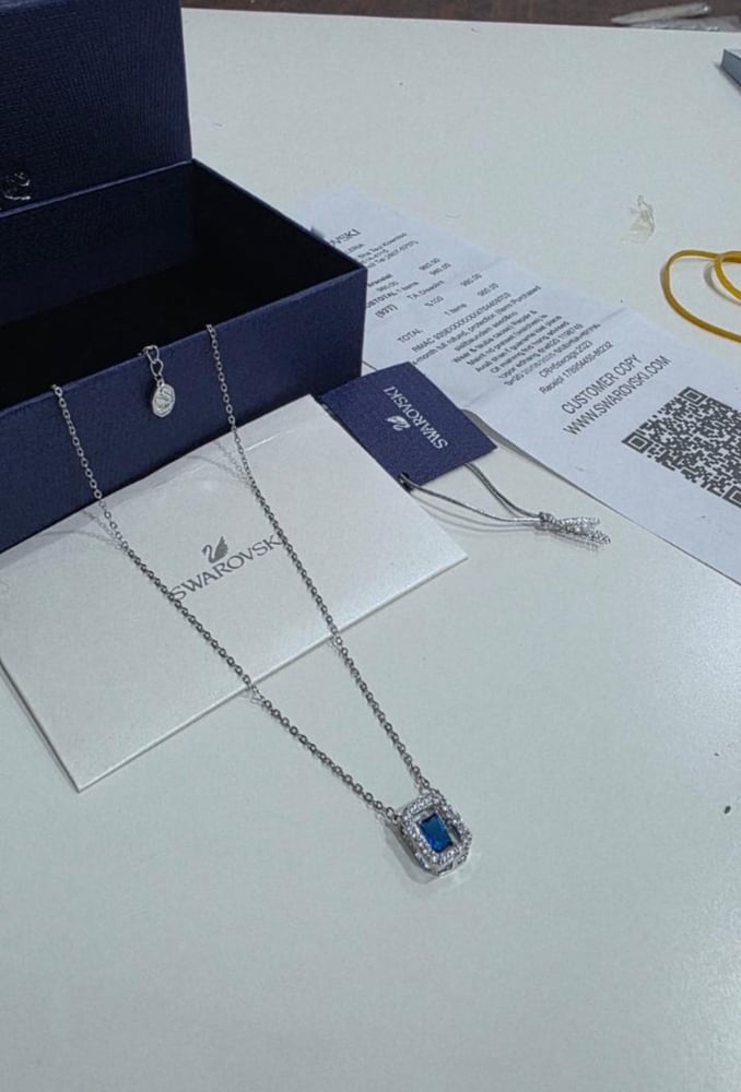 Veski bracelet chains with accessories