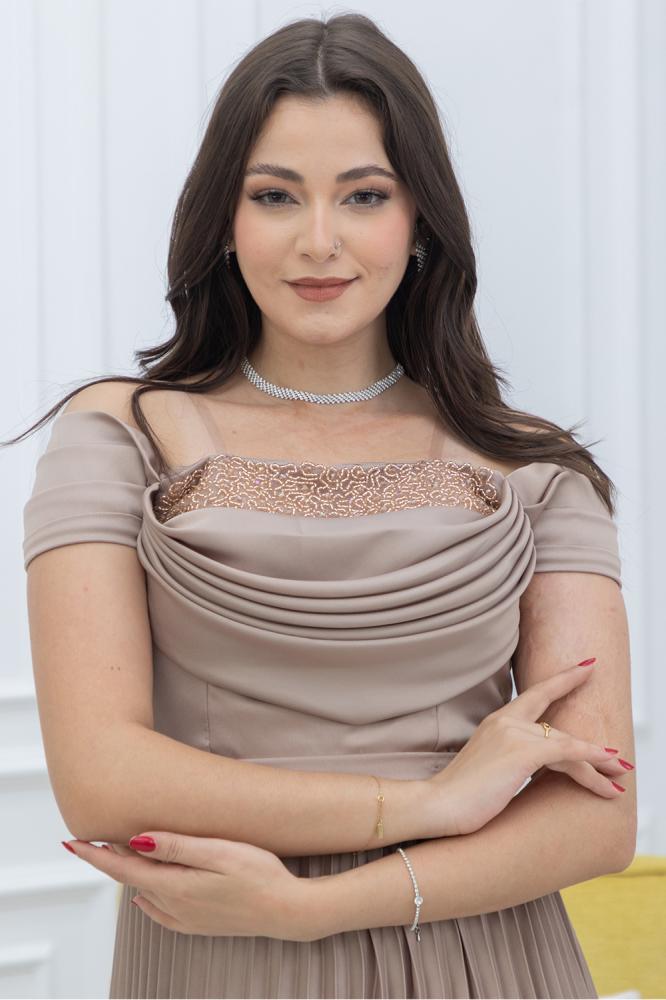 فستان سهرة فاخر بليسيه
