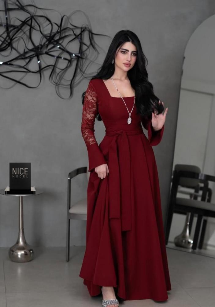 فستان ناعم القماش باربي مع اكمام دانتيل