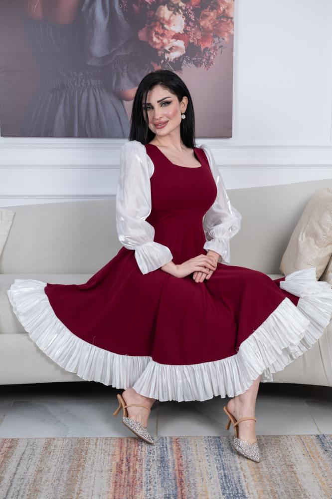 فستان من الكريب اضافه كرنكل ابيض كسرات