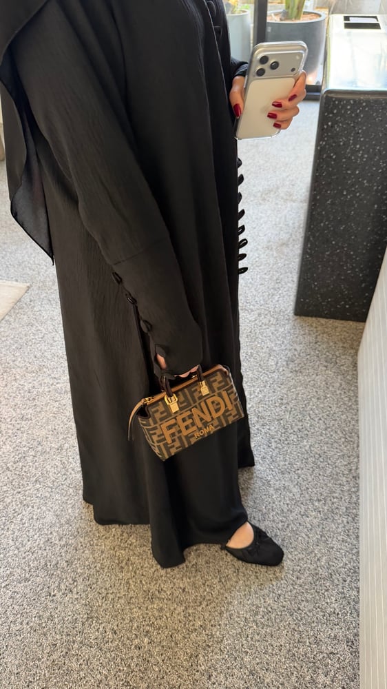 b20