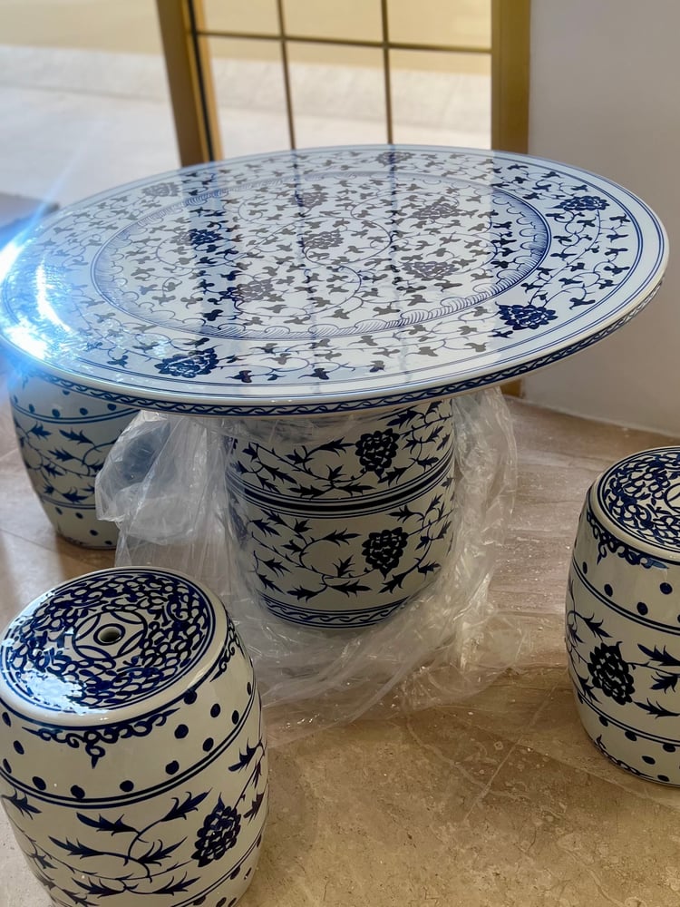 طاولة بورسلان بالكامل رسم يدوي