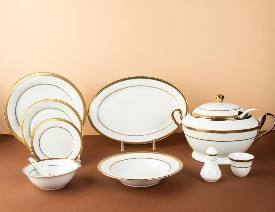 Dining tableware set 110 pieces for serving 12 people