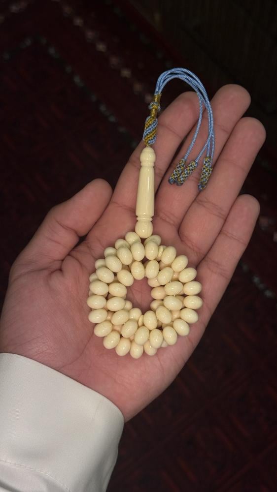 بكلايت ابيض ذروي كركوشة