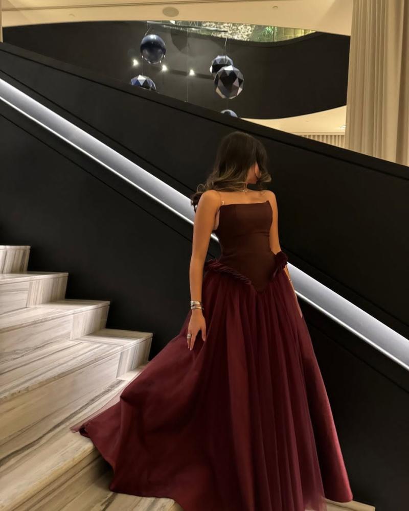 فستان سهرة عودي سكني انيق