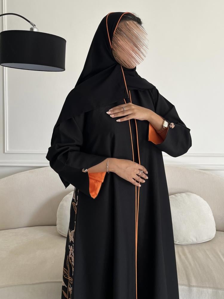 كريب تطريز بالخلف