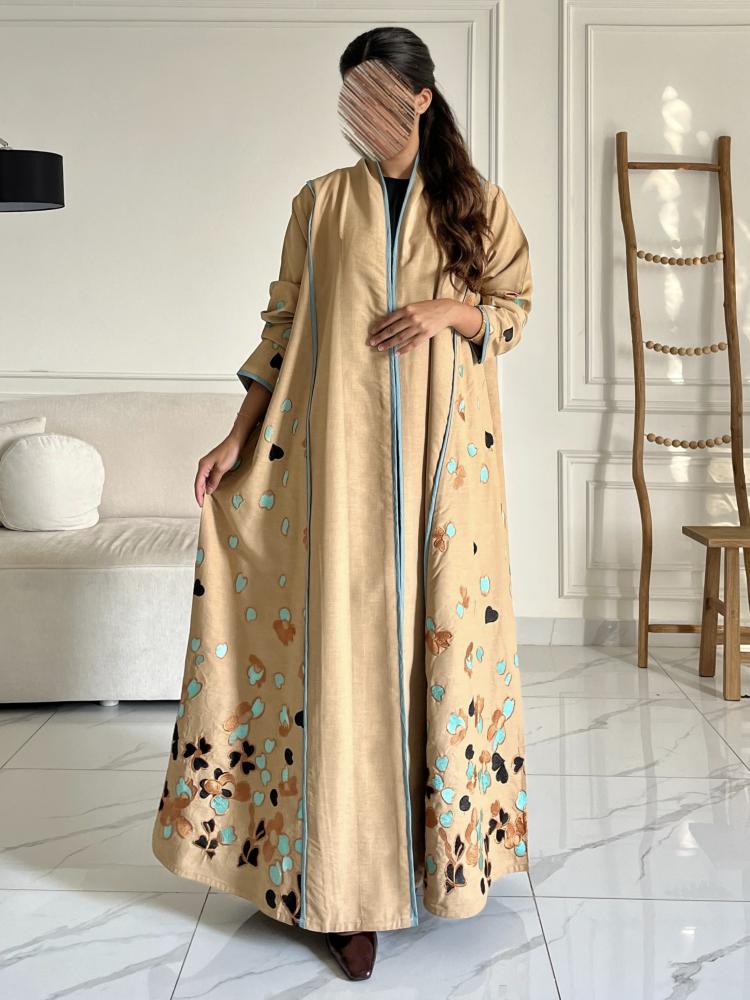 كريب تطريز بالجوانب