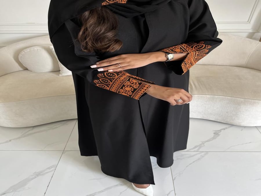 كريب تطريز بالكم