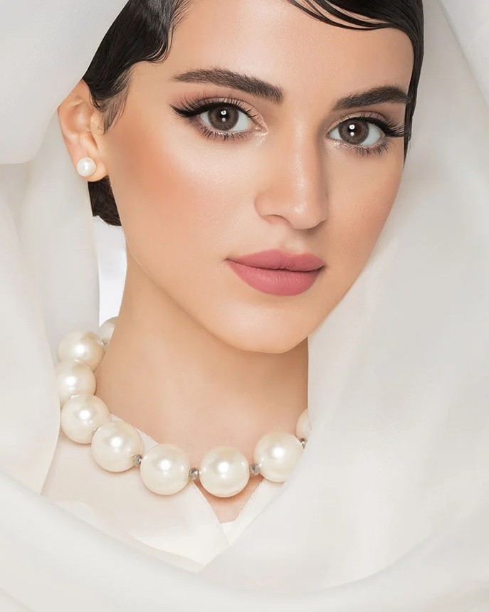 عدسات ملونة من لنس مي - كونتور