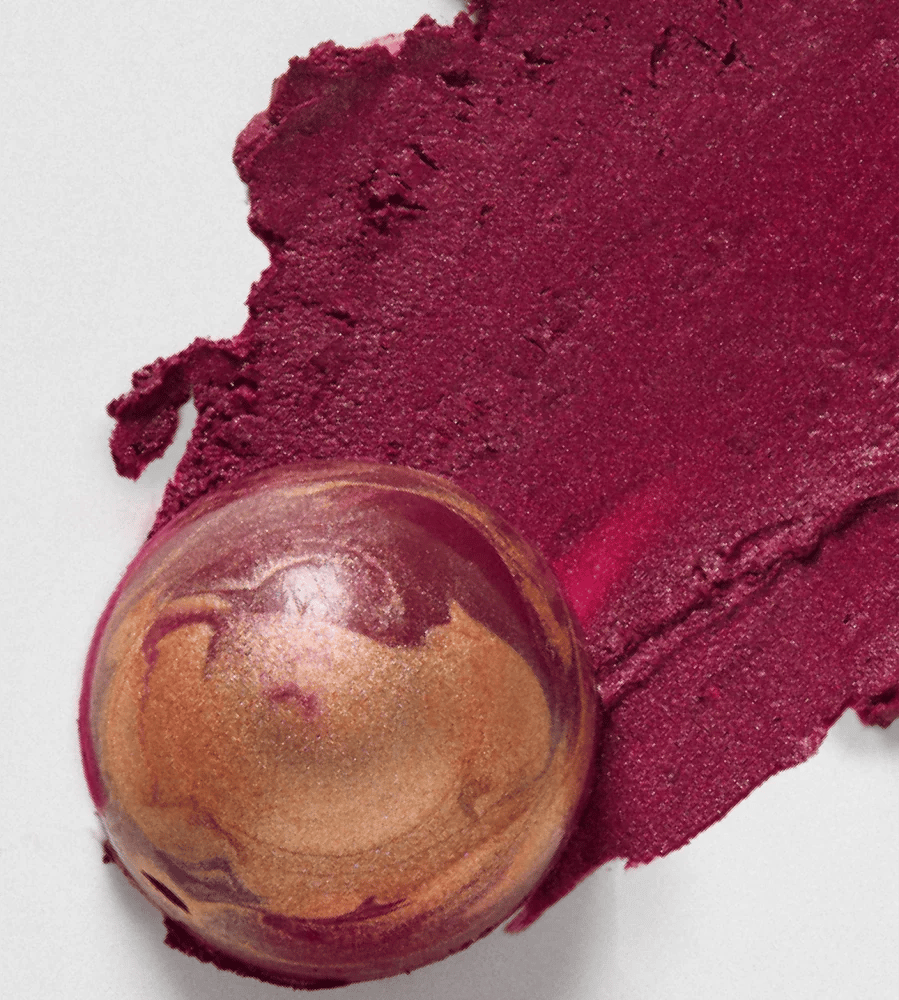 أحمر الخدود والهايلايتر ميلانج أتروا من ريم بيوتي r.e.m. beauty – Mélange à Trois Blush & Highlight Stick | إصدار محدود