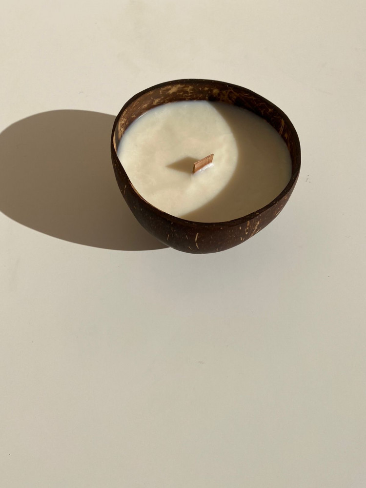 Candle with coconut shell