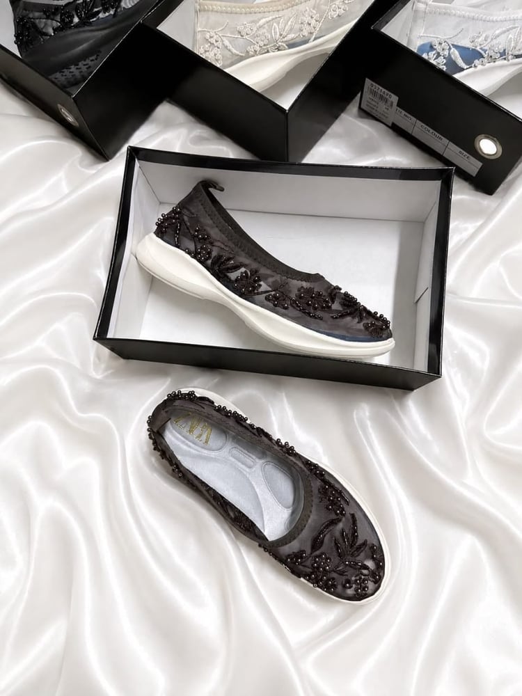 شوز zara