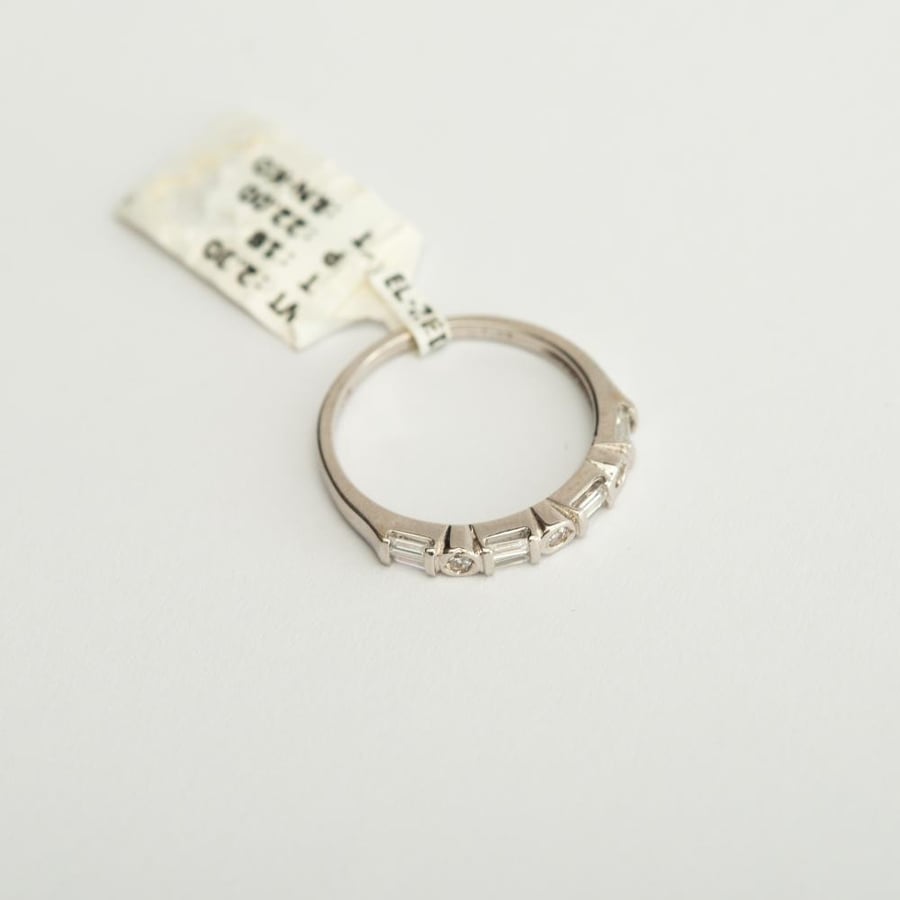 18-karat ring (DAR1)