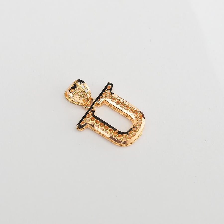 A 21-karat (DAR1) goldsmith