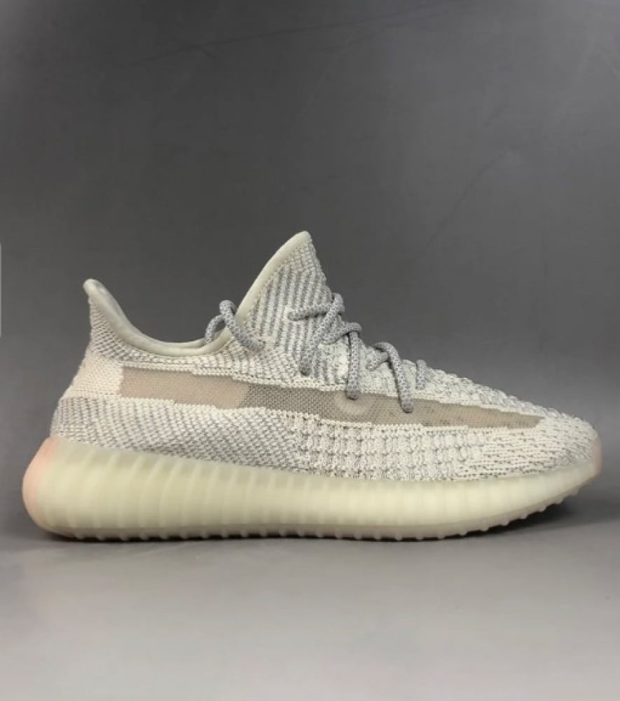 (خيوط عاكسة) Yeezy 350 V2 Lundmark