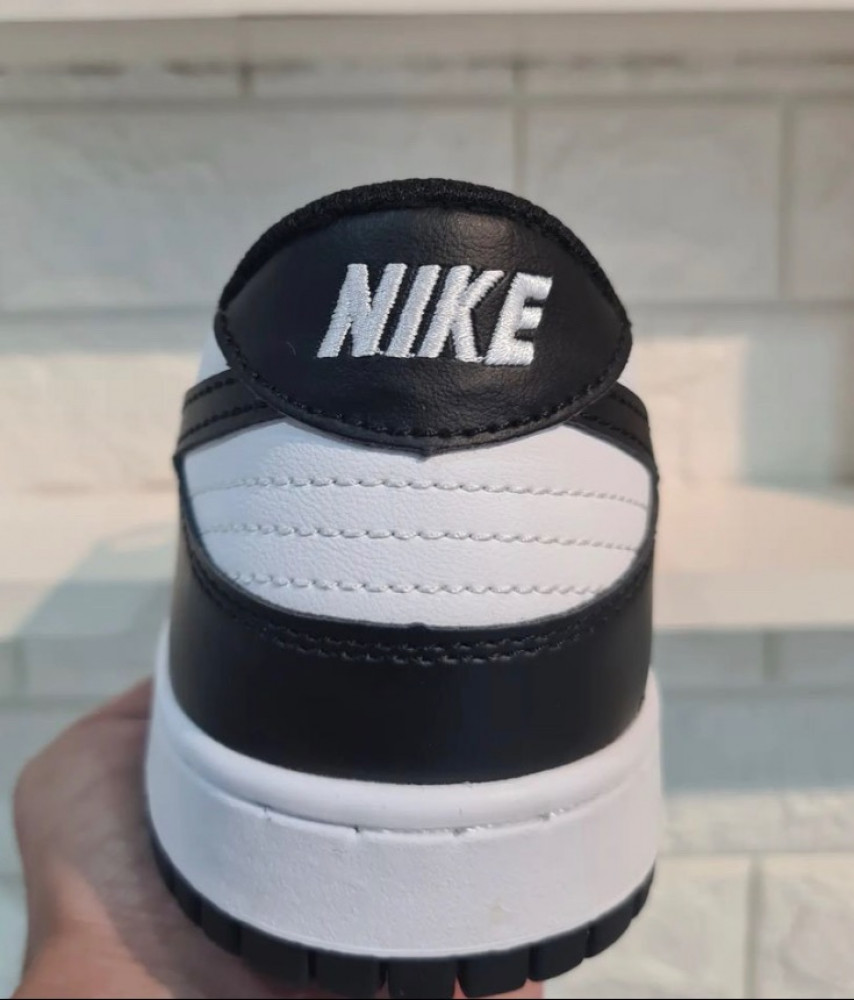 Dunk Low 'Black White