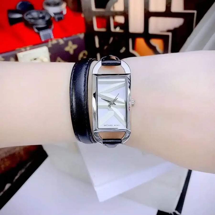 ساعة مايكل كورس MICHAEL KORS