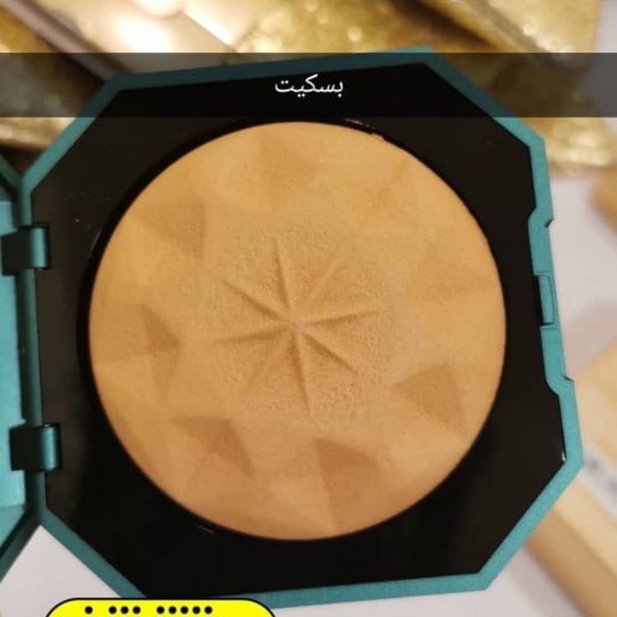 بودره للتثبيت ومنع اللمعان من كيكو Kiko