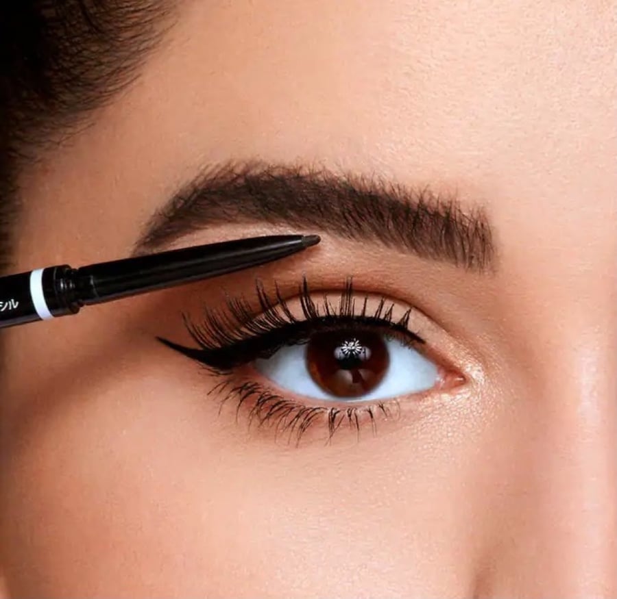قلم حواجب فائق الدقه نكس Nyx eyebrow penciel black