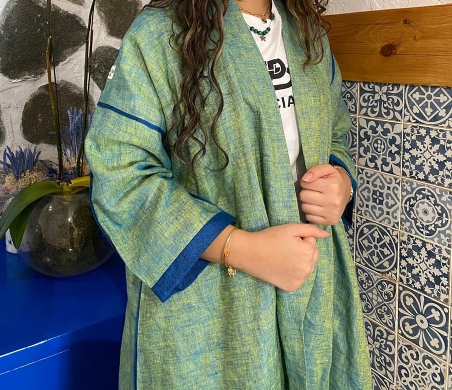 عبايات نسائية