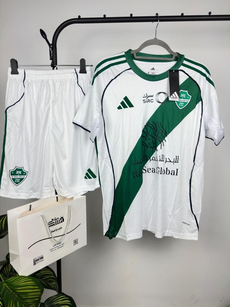 طقم الاهلي السعودي الابيض الجديد لموسم 2025 - 2026