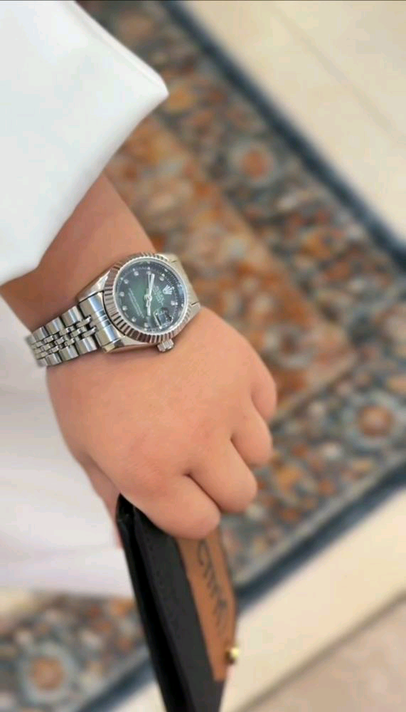 ساعة اطفال لأميرك الجميل