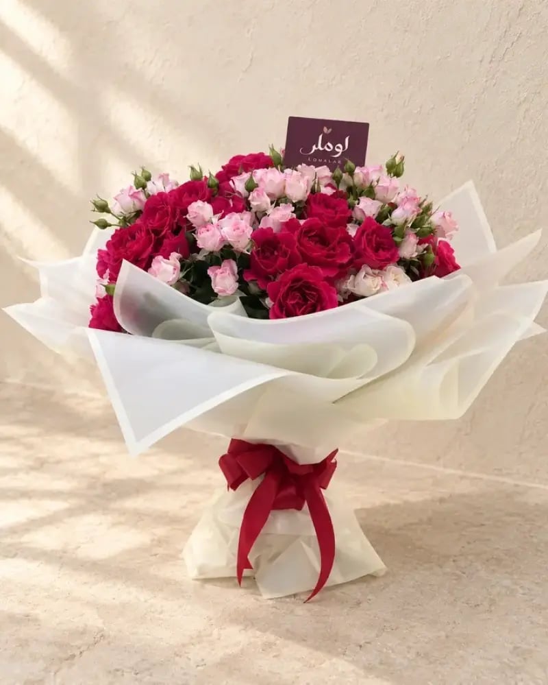 دلال | باقة ورد طبيعي