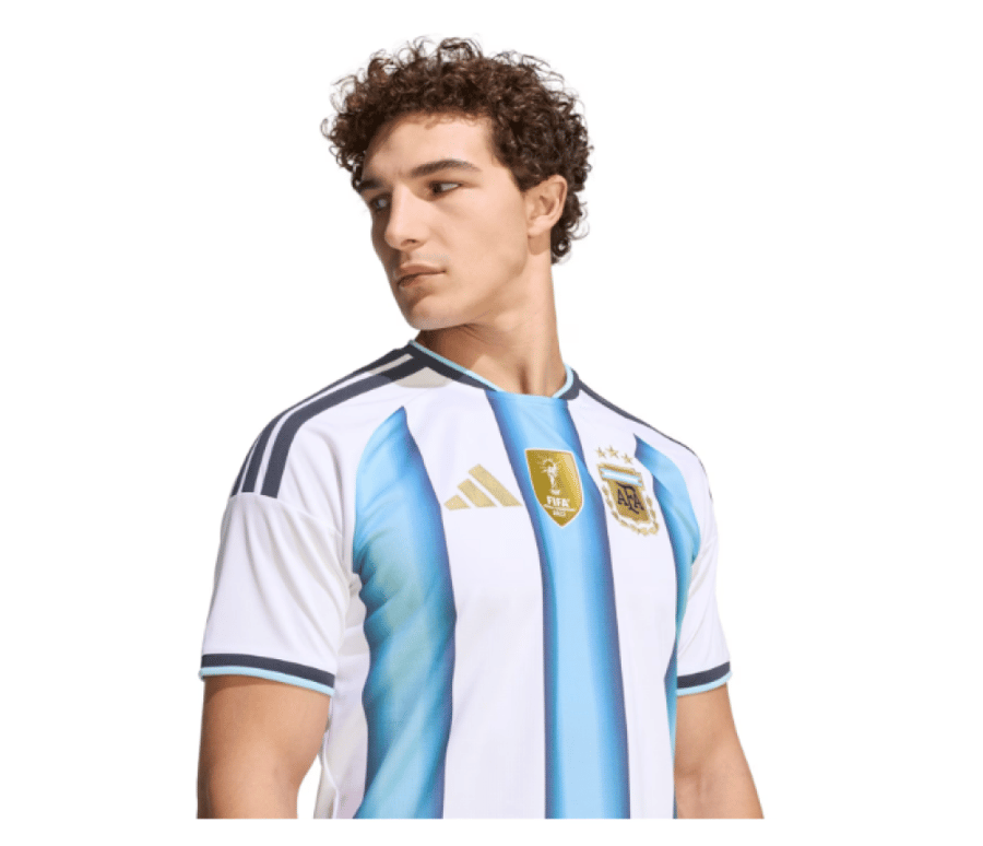 تيشيرت منتخب الأرجنتين الأساسي 2026 - إصدار كأس العالم