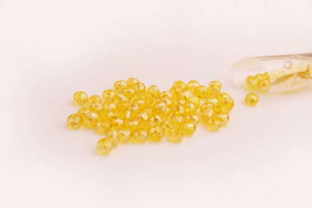 Yellow crystal bead - 6mm diameter